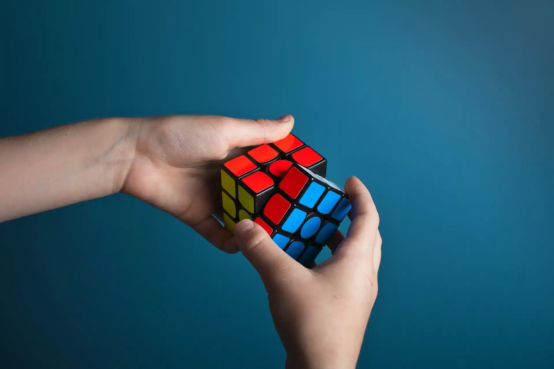 مكعب روبيك 10 عادات تجعلك أذكى